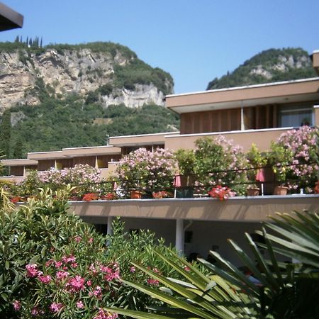 Residence Cascata Varone Рива-дель-Гарда Экстерьер фото