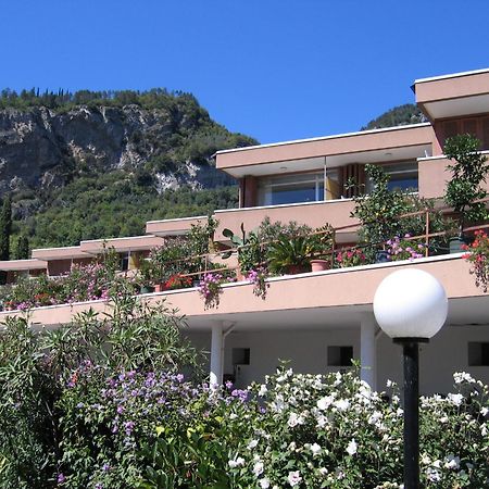 Residence Cascata Varone Рива-дель-Гарда Экстерьер фото