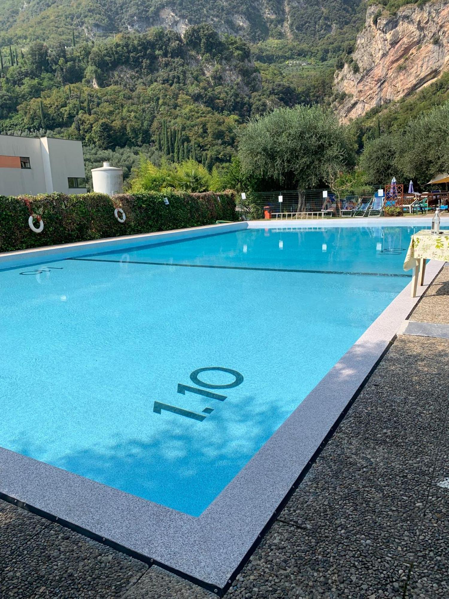 Residence Cascata Varone Рива-дель-Гарда Экстерьер фото